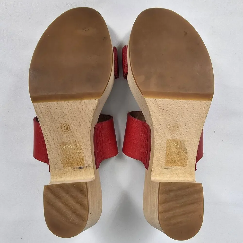 MADEWELL WOMEN'S CLARA RED LEATHER CLOG SANDALS – SIZE 7 – WOOD BLOCK HEELS